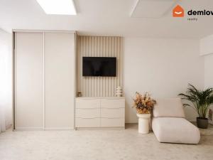 Pronájem obchodního prostoru, Ostrava, Přívozská, 30 m2