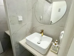 Pronájem obchodního prostoru, Ostrava, Přívozská, 30 m2