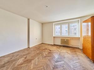 Prodej bytu 2+1, Trutnov - Střední Předměstí, Jiráskovo náměstí, 69 m2