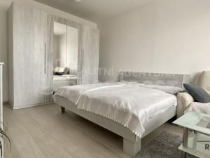 Pronájem bytu 1+1, Brno, Ondrouškova, 33 m2