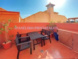 Prodej vícegeneračního domu, Torrevieja, Španělsko, 91 m2