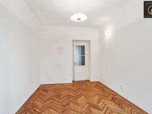 Pronájem bytu 2+kk, Praha, Na spojce, 44 m2