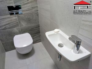 Pronájem bytu 1+kk, Rosice, Na Vyhlídce, 45 m2