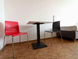 Pronájem bytu 1+kk, Praha - Smíchov, Křížová, 33 m2