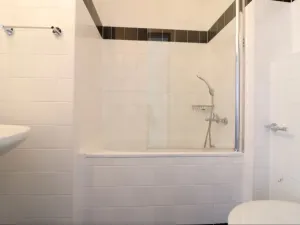 Pronájem bytu 1+kk, Praha - Smíchov, Křížová, 33 m2