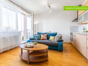 Prodej bytu 2+kk, Uherské Hradiště, Trnková, 44 m2