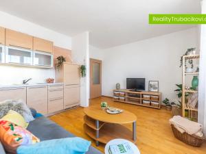 Prodej bytu 2+kk, Uherské Hradiště, Trnková, 44 m2