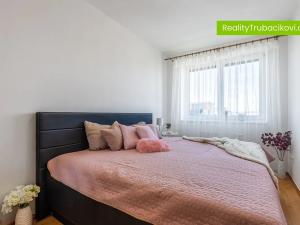 Prodej bytu 2+kk, Uherské Hradiště, Trnková, 44 m2