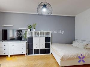 Pronájem bytu 1+1, Zlín, třída Tomáše Bati, 36 m2