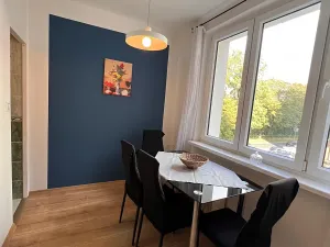 Prodej bytu 3+1, Karlovy Vary, Vítězná, 84 m2