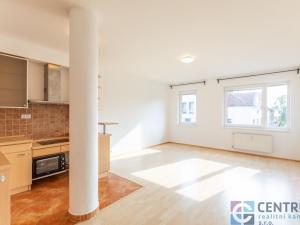 Prodej bytu 1+kk, Praha - Prosek, Nad šestikopy, 36 m2