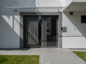 Prodej bytu 4+kk, Karlovy Vary, Šumavská, 192 m2