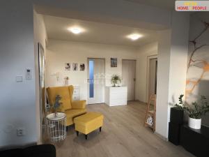 Prodej bytu 3+kk, Otrokovice, nám. 3. května, 95 m2