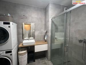Prodej bytu 3+kk, Otrokovice, nám. 3. května, 95 m2
