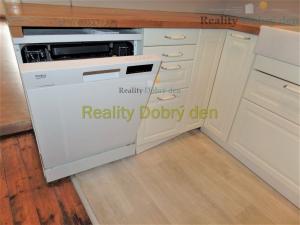 Pronájem bytu 2+1, Opava, Dolní náměstí, 80 m2