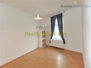 Pronájem bytu 2+1, Opava, Dolní náměstí, 80 m2