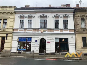 Pronájem kanceláře, Hradec Králové, Československé armády, 131 m2