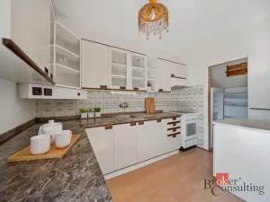 Prodej rodinného domu, Dubenec, 200 m2