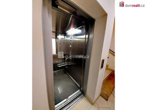 Prodej bytu 1+kk, Praha - Letňany, Kadečkové, 37 m2