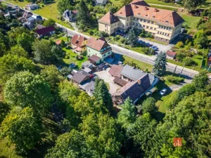 Prodej rodinného domu, Dubenec, 450 m2