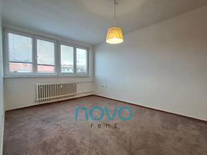 Pronájem bytu 2+kk, Praha - Vršovice, Bulharská, 42 m2
