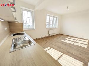 Pronájem bytu 3+kk, Havířov, Dlouhá třída, 75 m2