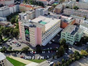 Pronájem obchodního prostoru, Praha - Holešovice, Jankovcova, 240 m2