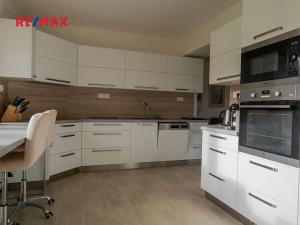 Prodej rodinného domu, Zbraslavec, 180 m2