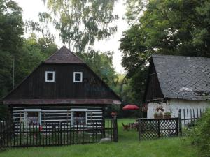 Prodej rodinného domu, Nové Mitrovice, 140 m2