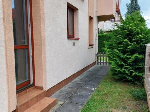 Pronájem bytu 1+kk, Úvaly, nám. Svobody, 30 m2