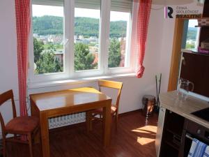 Pronájem bytu 2+1, Karlovy Vary - Rybáře, Krušnohorská, 53 m2