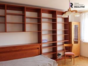 Pronájem bytu 2+1, Karlovy Vary - Rybáře, Krušnohorská, 53 m2