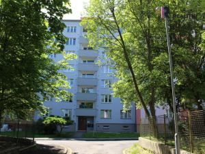 Pronájem bytu 2+1, Karlovy Vary - Rybáře, Krušnohorská, 53 m2