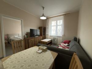 Pronájem bytu 2+kk, Plzeň - Jižní Předměstí, Doudlevecká, 39 m2