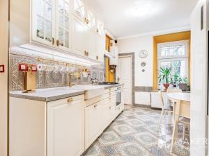 Prodej bytu 4+1, Teplice, Na spravedlnosti, 120 m2