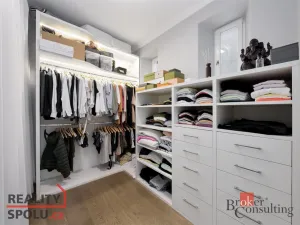 Prodej bytu 2+1, Praha - Staré Město, Elišky Krásnohorské, 105 m2