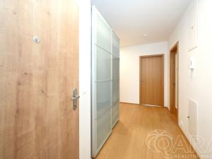 Pronájem bytu 3+kk, Praha - Malešice, Azzoniho, 80 m2