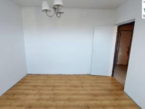 Pronájem bytu 3+1, Cheb, Dvořákova, 67 m2