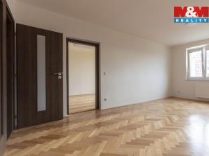 Pronájem bytu 3+1, Plzeň - Východní Předměstí, náměstí Generála Píky, 69 m2