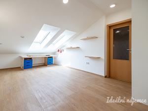 Pronájem bytu 4+kk, Praha - Vinoř, Labětínská, 116 m2