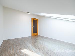 Pronájem bytu 4+kk, Praha - Vinoř, Labětínská, 116 m2