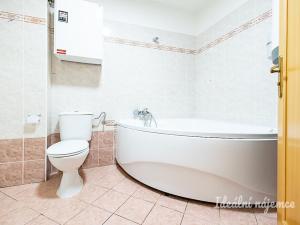 Pronájem bytu 4+kk, Praha - Vinoř, Labětínská, 116 m2