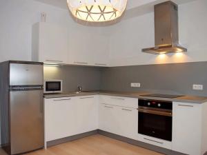 Pronájem bytu 2+kk, Praha - Střížkov, Makedonská, 53 m2