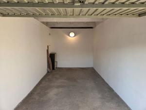 Prodej garáže, Hradec Králové, U Mostku, 17 m2