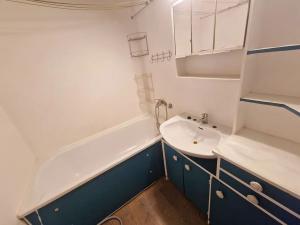 Pronájem bytu 3+1, Praha - Horní Počernice, Běchorská, 74 m2