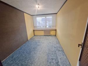 Pronájem bytu 3+1, Praha - Horní Počernice, Běchorská, 74 m2