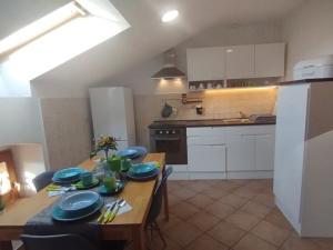 Prodej bytu 4+kk, Pula, Chorvatsko, Palazzine, 99 m2