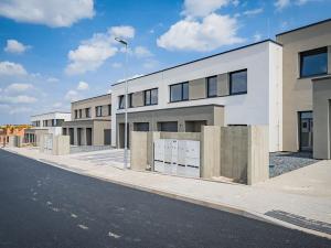 Prodej rodinného domu, Květnice, Devětsilová, 152 m2