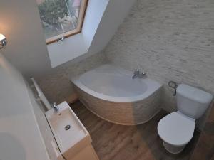 Prodej rodinného domu, Praha - Zadní Kopanina, 104 m2