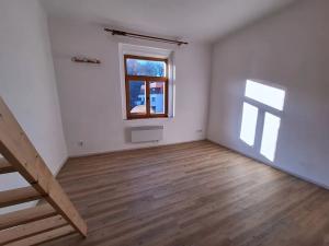 Pronájem bytu 1+kk, Praha - Košíře, Pod Kavalírkou, 26 m2